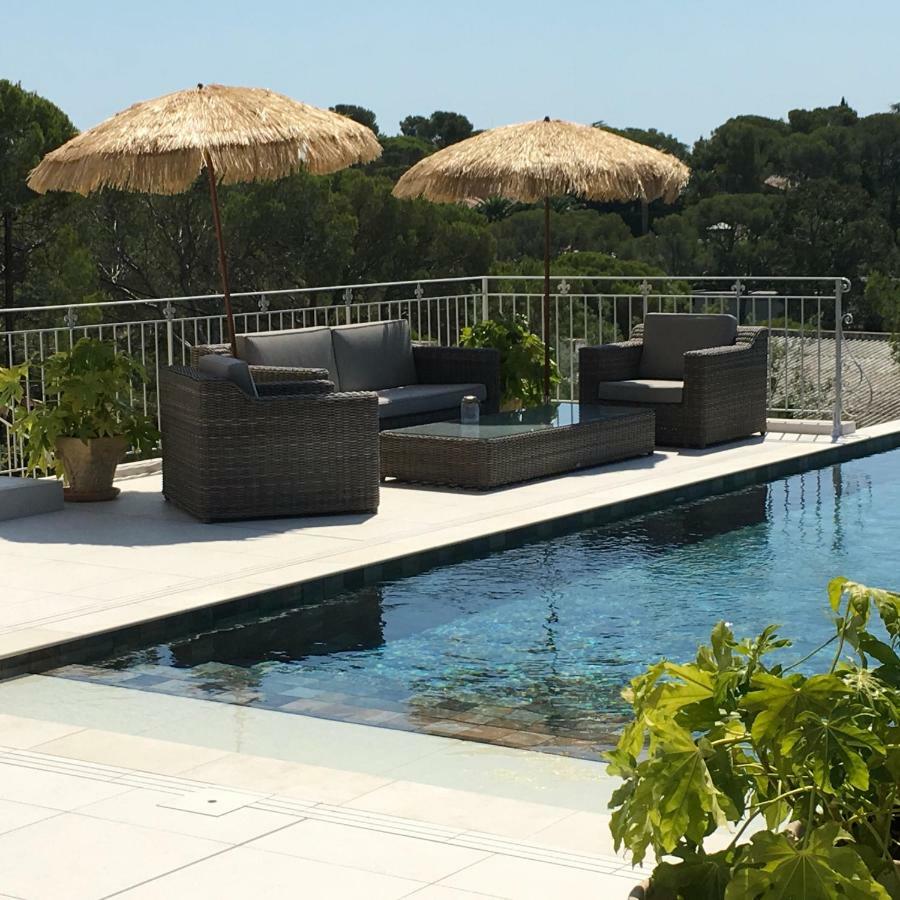 Villa Du Belvedere - La Chambre Mer Saint-Raphaël Eksteriør bilde